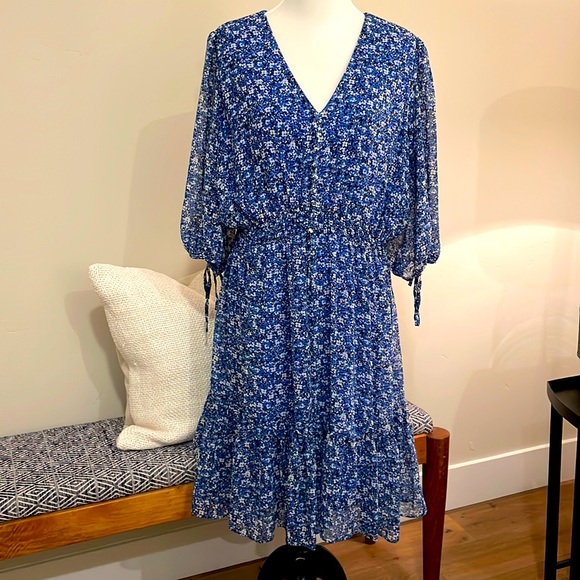 Lovely Floral Dress Blue main image 0